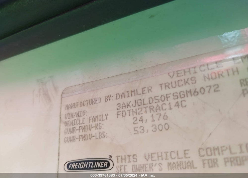2015 FREIGHTLINER CASCADIA 125 VIN: 3AKJGLD50FSGM6072