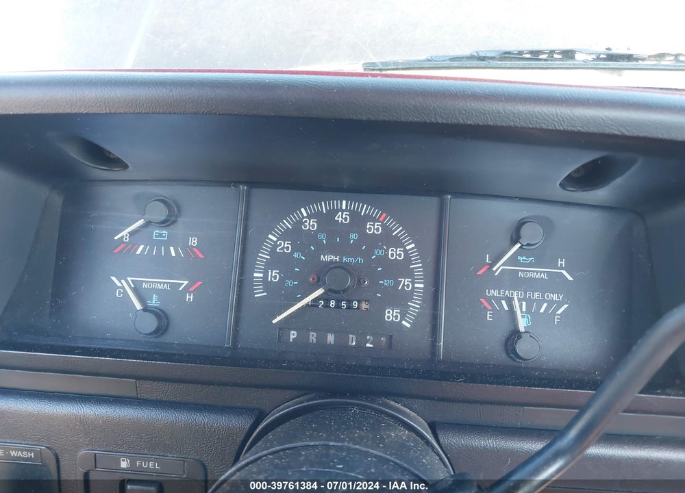 1990 FORD F150 VIN: 1FTEF15N1LNA09795