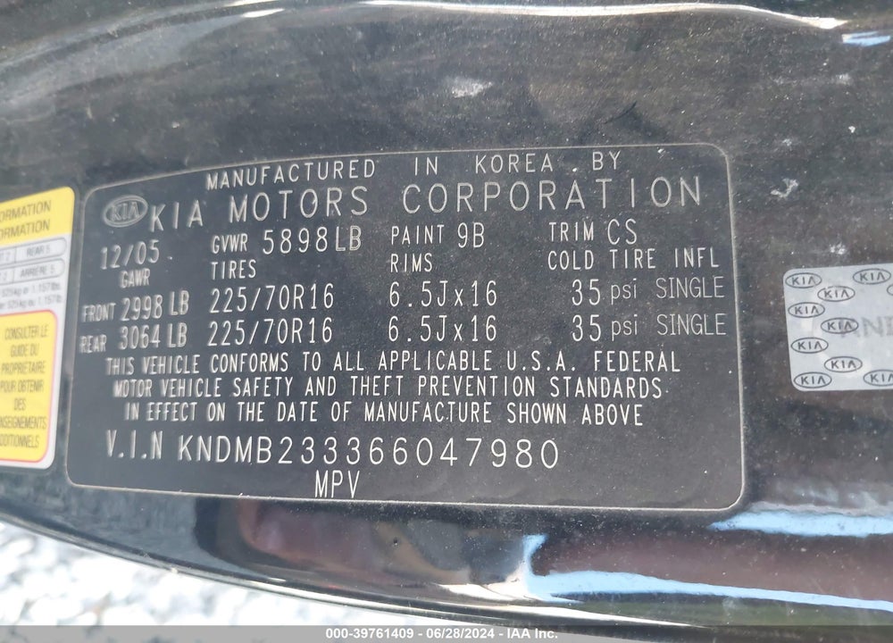 2006 KIA SEDONA EX/LX VIN: KNDMB233366047980