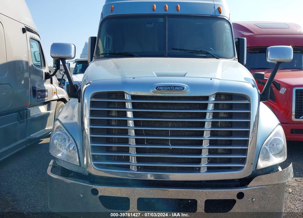 2016 FREIGHTLINER CASCADIA 125 VIN: 3AKJGLD54GSGU1197