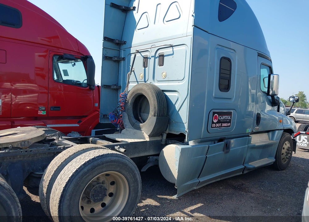 2016 FREIGHTLINER CASCADIA 125 VIN: 3AKJGLD54GSGU1197