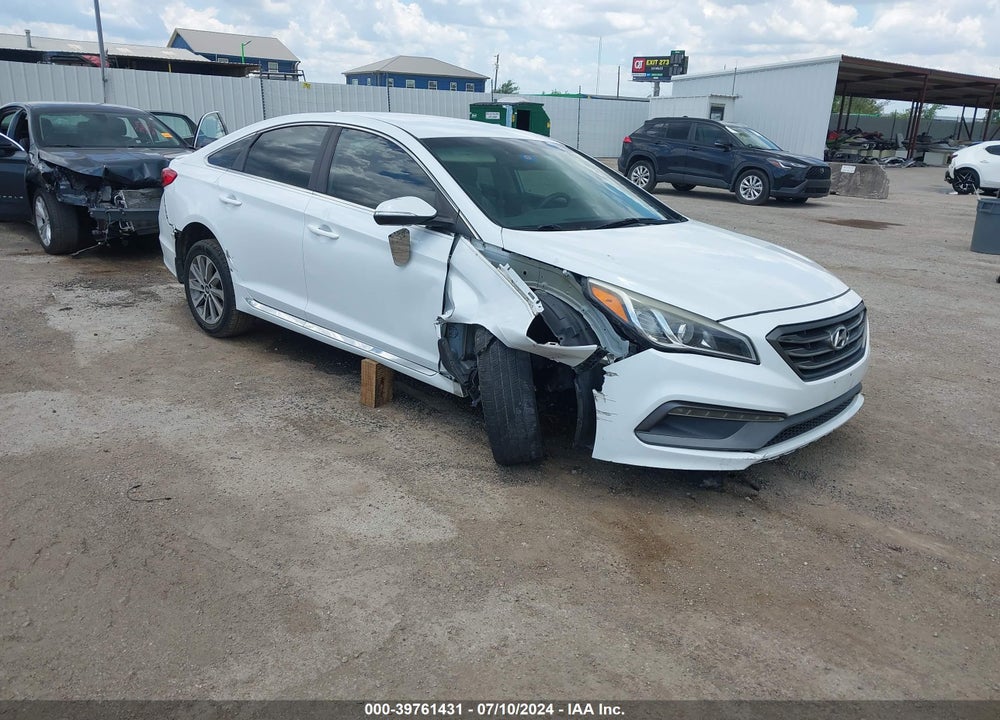 2015 HYUNDAI SONATA SPORT VIN: 5NPE34AF0FH230754