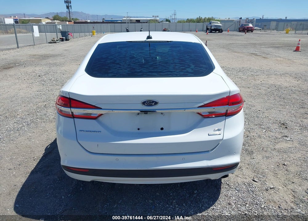 2018 FORD FUSION SE VIN: 3FA6P0HD4JR186954