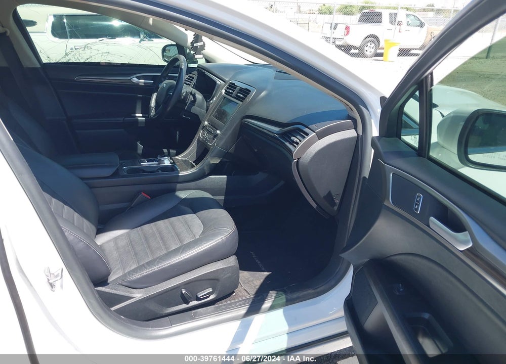 2018 FORD FUSION SE VIN: 3FA6P0HD4JR186954