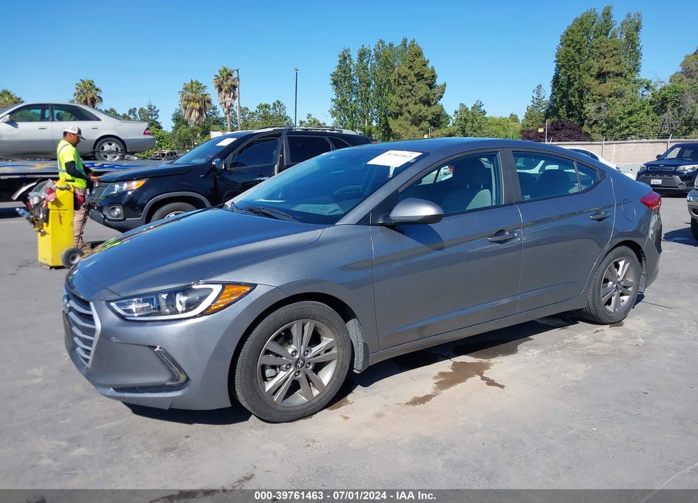 2018 HYUNDAI ELANTRA VALUE EDITION VIN: KMHD84LF1JU452014