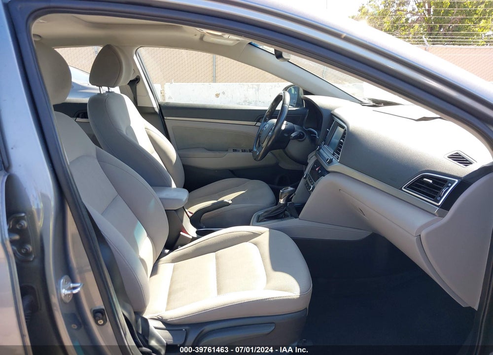 2018 HYUNDAI ELANTRA VALUE EDITION VIN: KMHD84LF1JU452014
