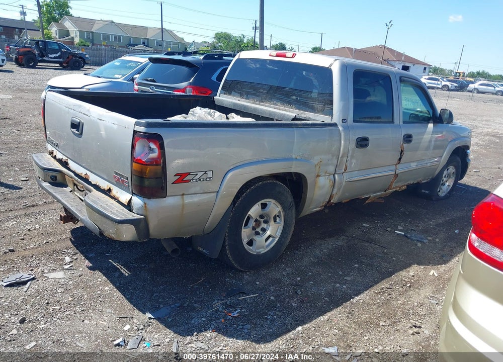 2005 GMC SIERRA 1500 SLT VIN: 2GTEK13T751341936