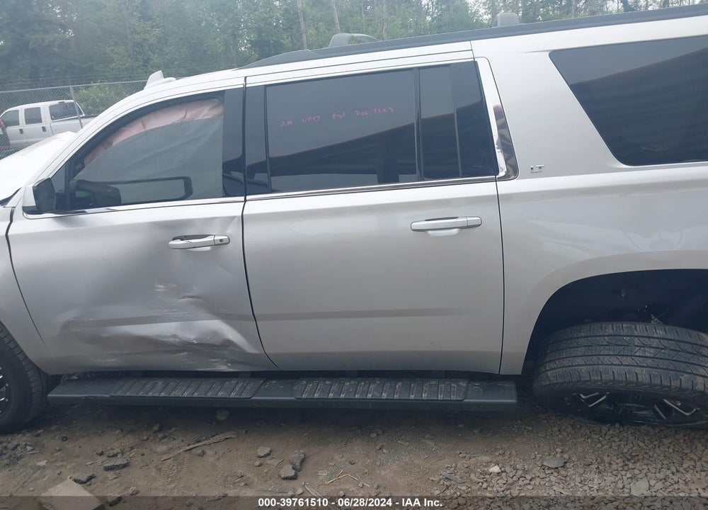2018 CHEVROLET SUBURBAN VIN: 1GNSKHKC9JR149682