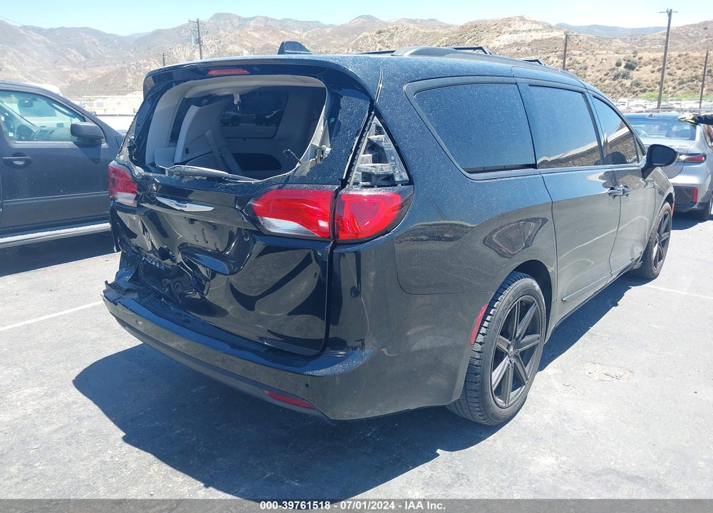 2019 CHRYSLER PACIFICA TOURING L VIN: 2C4RC1BG5KR651762