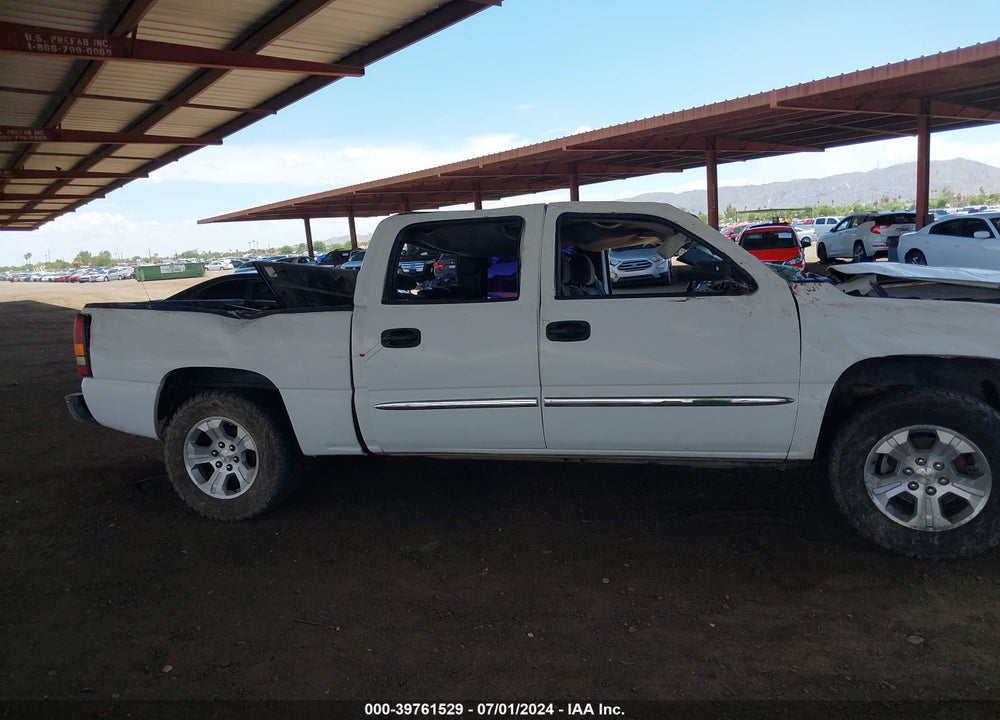 2006 GMC SIERRA 1500 SL VIN: 2GTEC13V861218789