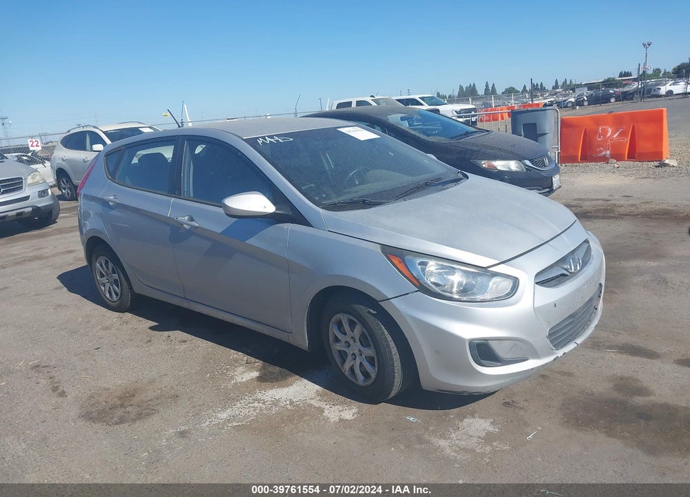 2013 HYUNDAI ACCENT GS VIN: KMHCT5AE4DU089836
