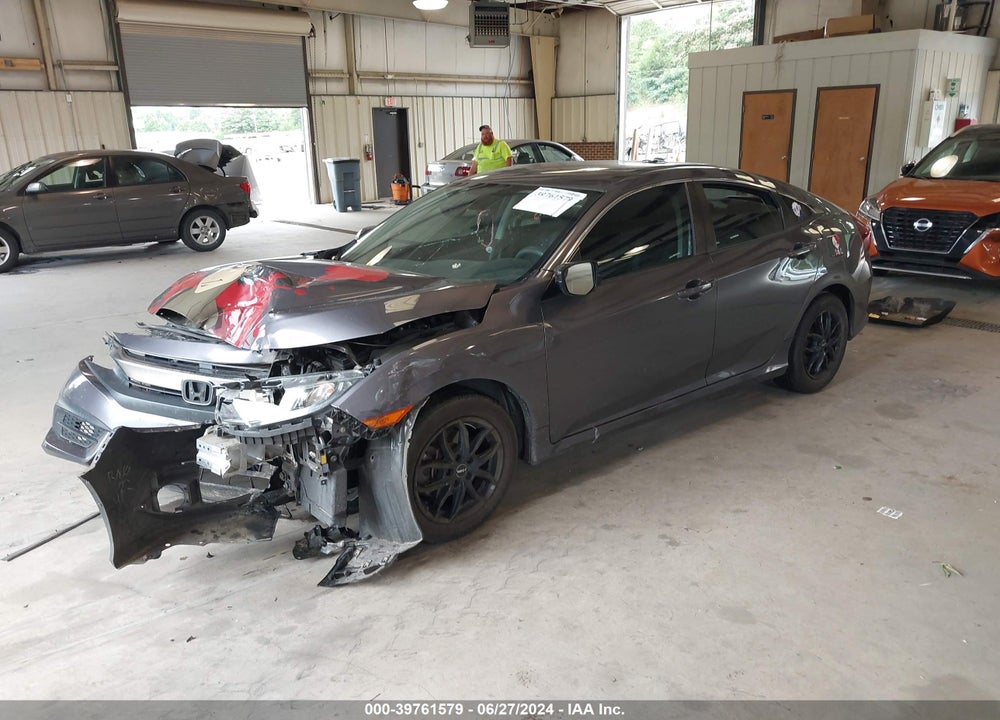 2018 HONDA CIVIC LX VIN: 2HGFC2F56JH593507