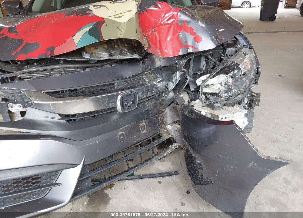 2018 HONDA CIVIC LX VIN: 2HGFC2F56JH593507