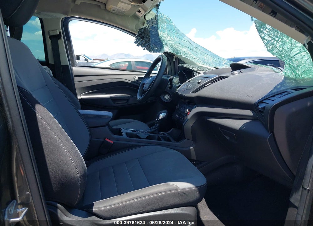 2018 FORD ESCAPE S VIN: 1FMCU0F74JUD05450
