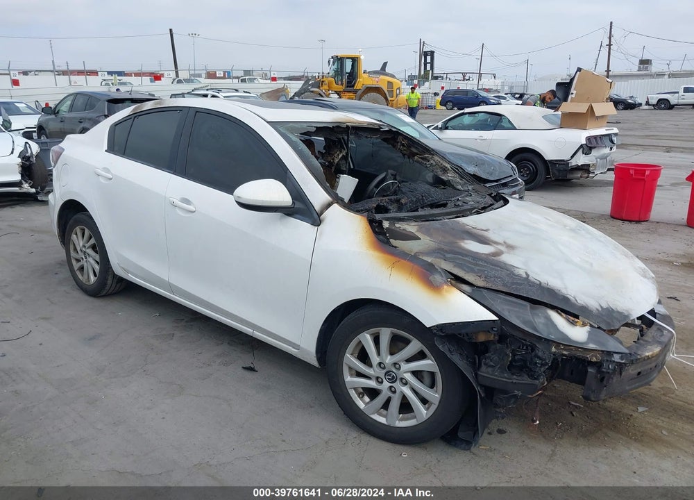 2013 MAZDA 3 I GRAND TOURING VIN: JM1BL1WP8D1775284