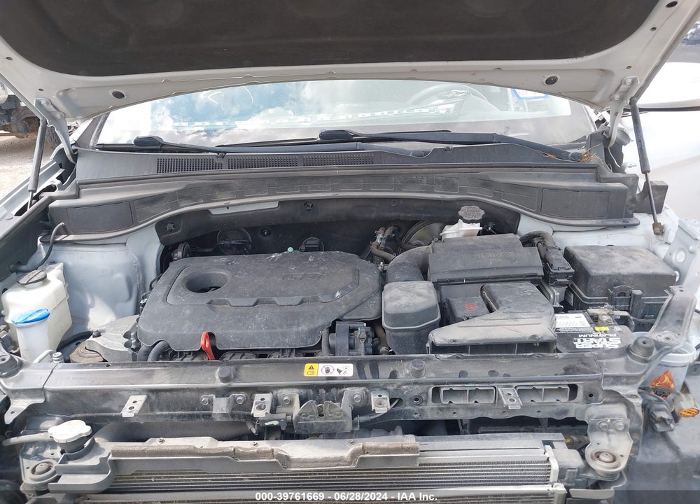 2018 HYUNDAI SANTA FE SPORT 2.4L VIN: 5XYZU3LB2JG509853
