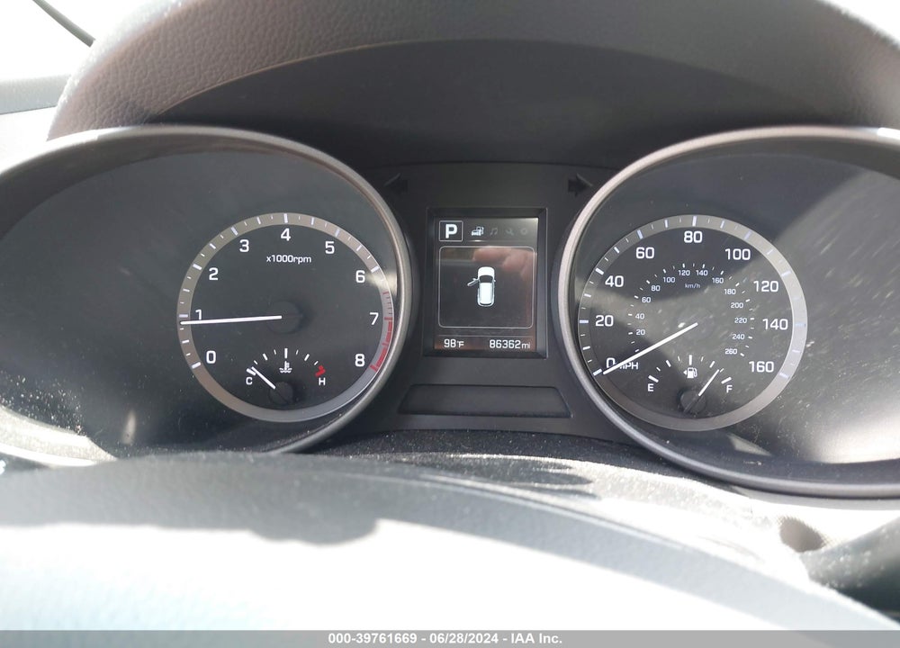 2018 HYUNDAI SANTA FE SPORT 2.4L VIN: 5XYZU3LB2JG509853