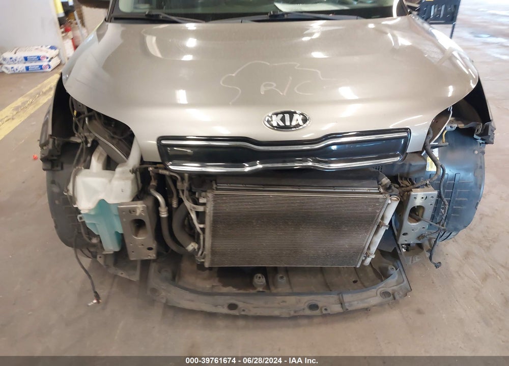 2018 KIA SOUL VIN: KNDJP3A52J7537621