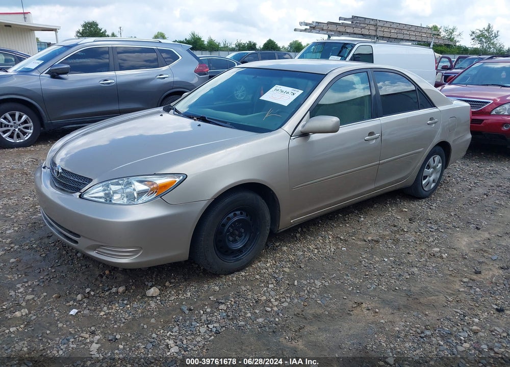 2003 TOYOTA CAMRY LE VIN: 4T1BE32K13U152596