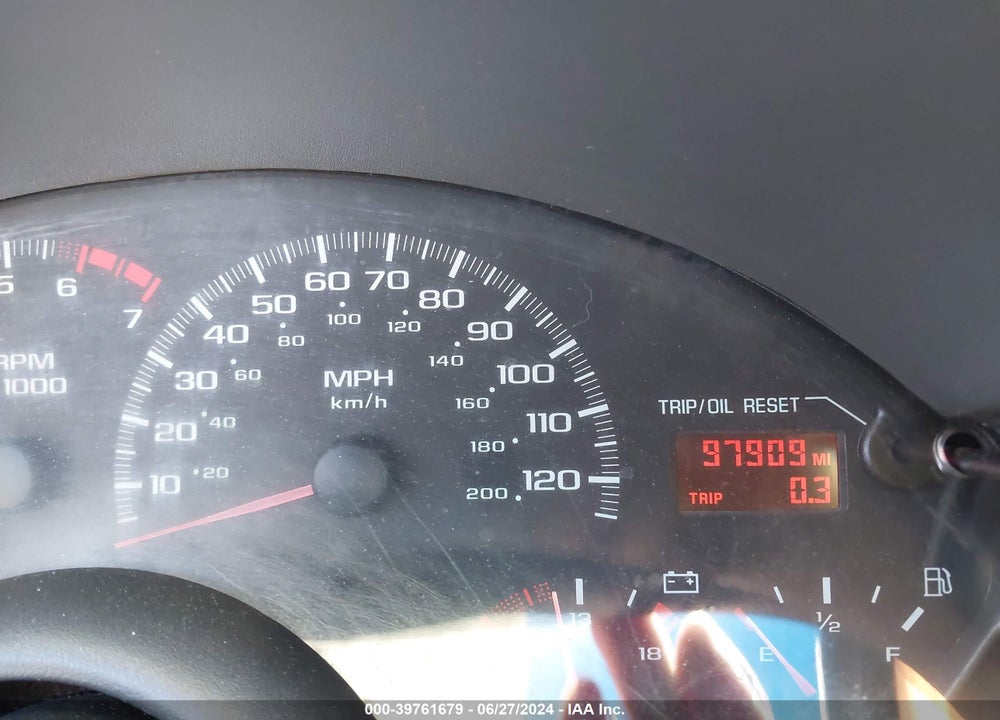1999 CHEVROLET CAMARO VIN: 2G1FP22K9X2135625