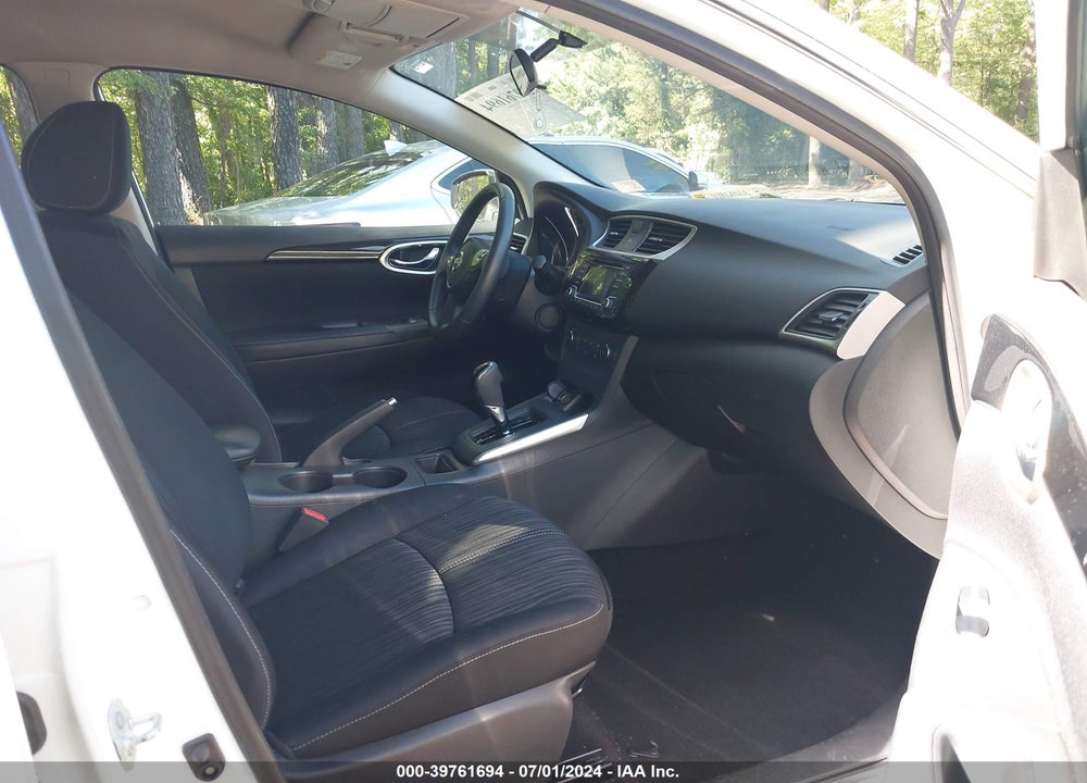 2017 NISSAN SENTRA SV VIN: 3N1AB7AP4HY260618