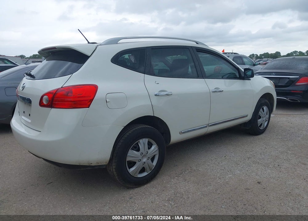 2015 NISSAN ROGUE SELECT S VIN: JN8AS5MT9FW656871