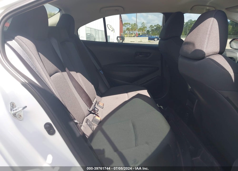 2022 TOYOTA COROLLA LE VIN: 5YFEPMAE3NP293120
