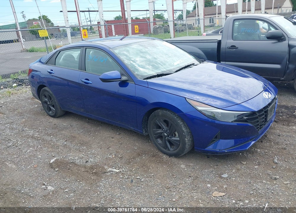 2022 HYUNDAI ELANTRA SEL VIN: 5NPLM4AG3NH072616