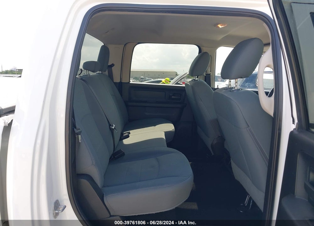 2016 RAM 2500 TRADESMAN VIN: 3C6TR4CT1GG367373