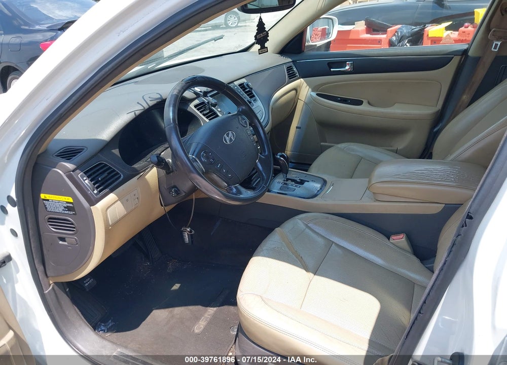 2010 HYUNDAI GENESIS 3.8 VIN: KMHGC4DE3AU100036