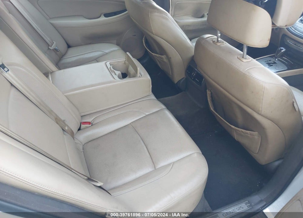 2010 HYUNDAI GENESIS 3.8 VIN: KMHGC4DE3AU100036
