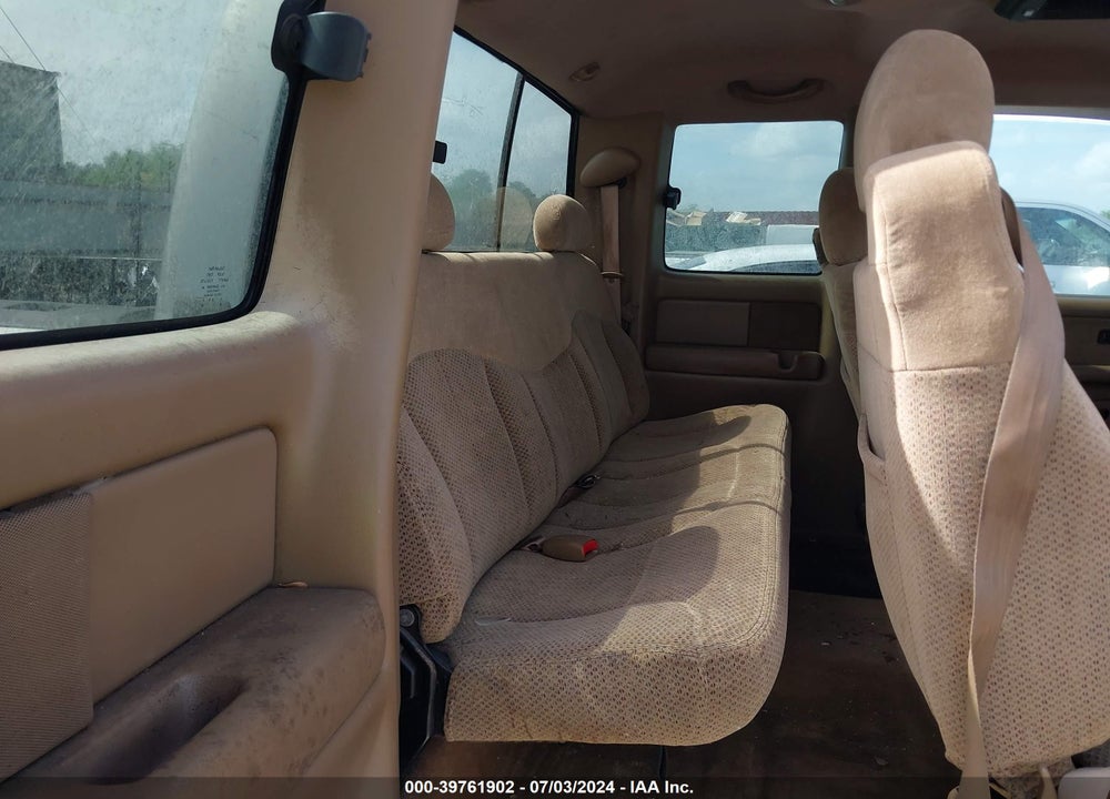 1999 CHEVROLET SILVERADO 1500 LS VIN: 2GCEK19T5X1288986
