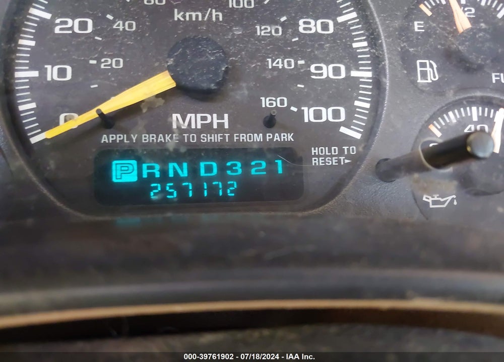 1999 CHEVROLET SILVERADO 1500 LS VIN: 2GCEK19T5X1288986