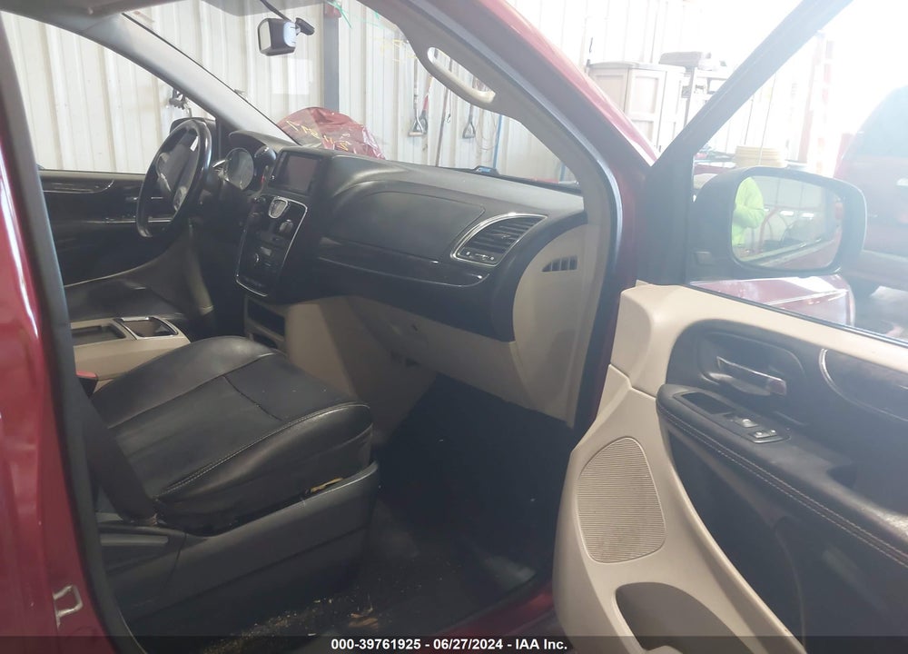 2014 CHRYSLER TOWN & COUNTRY TOURING VIN: 2C4RC1BG9ER272493