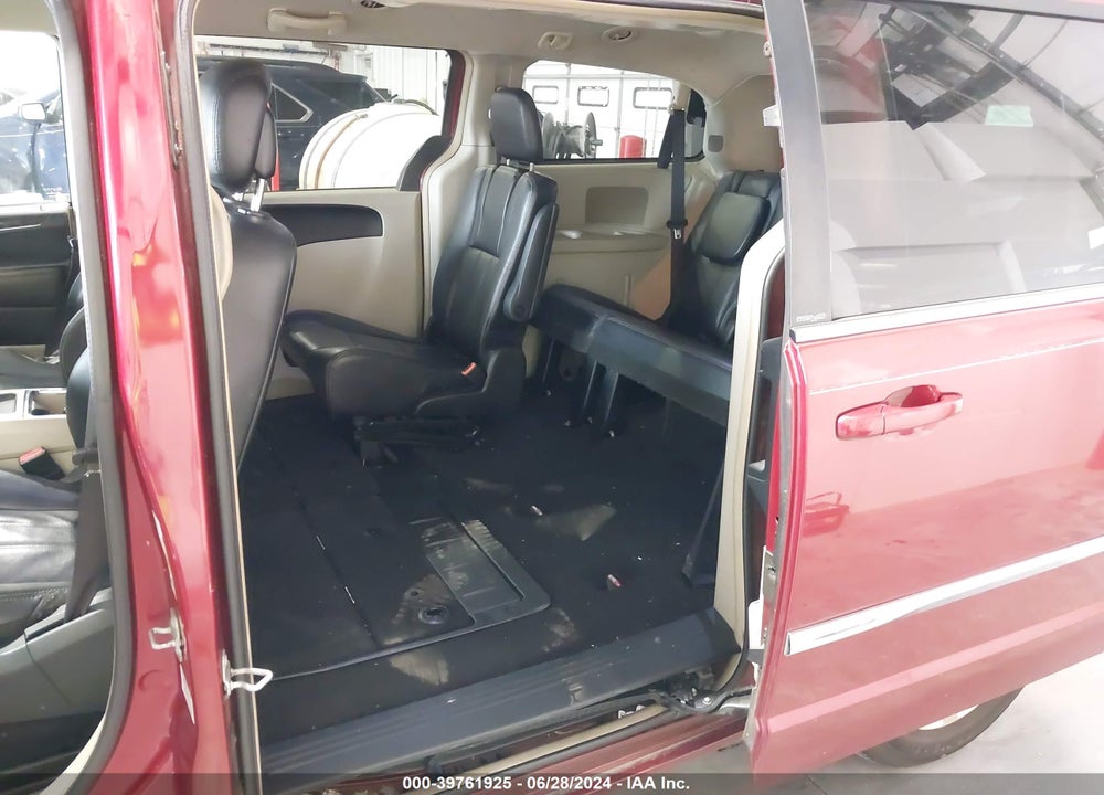 2014 CHRYSLER TOWN & COUNTRY TOURING VIN: 2C4RC1BG9ER272493