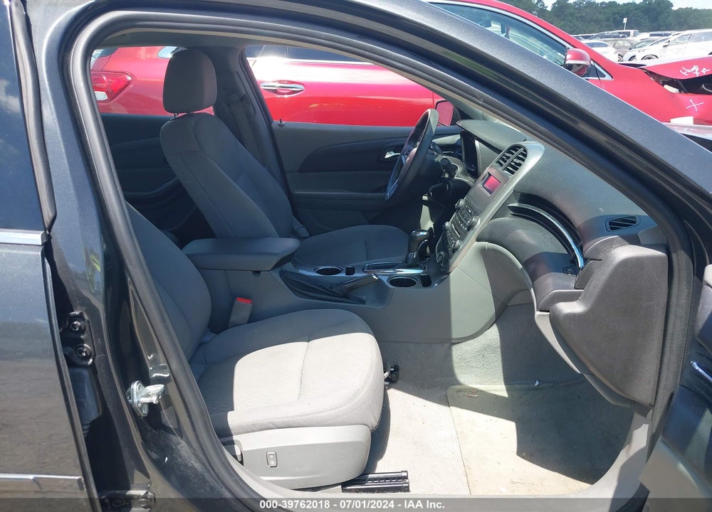 2015 CHEVROLET MALIBU LS VIN: 1G11B5SL5FF343758