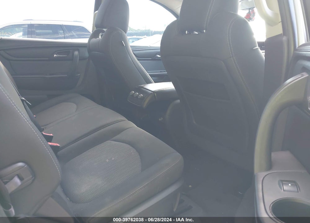 2013 CHEVROLET TRAVERSE 1LT VIN: 1GNKVGKD0DJ174449