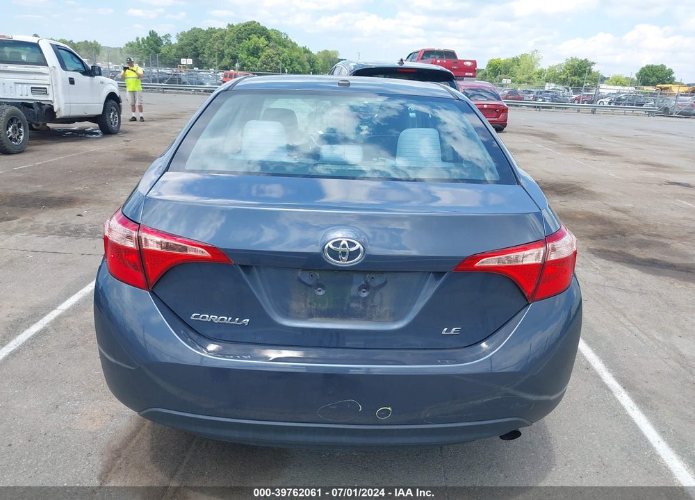 2017 TOYOTA COROLLA LE VIN: 2T1BURHE2HC760479