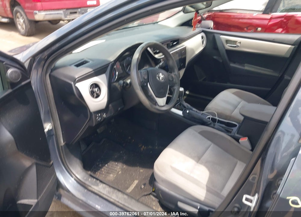2017 TOYOTA COROLLA LE VIN: 2T1BURHE2HC760479