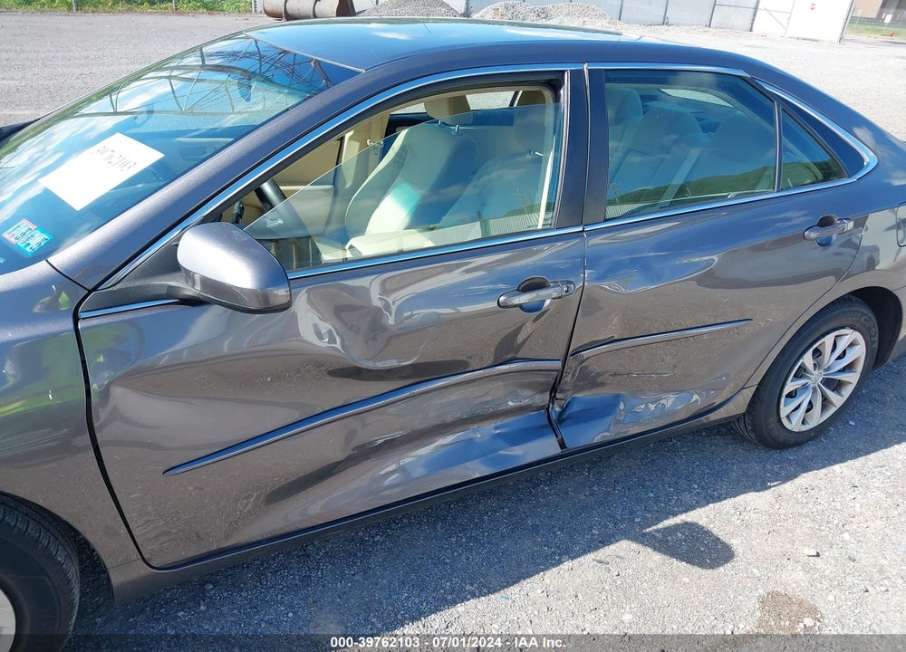 2016 TOYOTA CAMRY LE VIN: 4T1BF1FK5GU530548