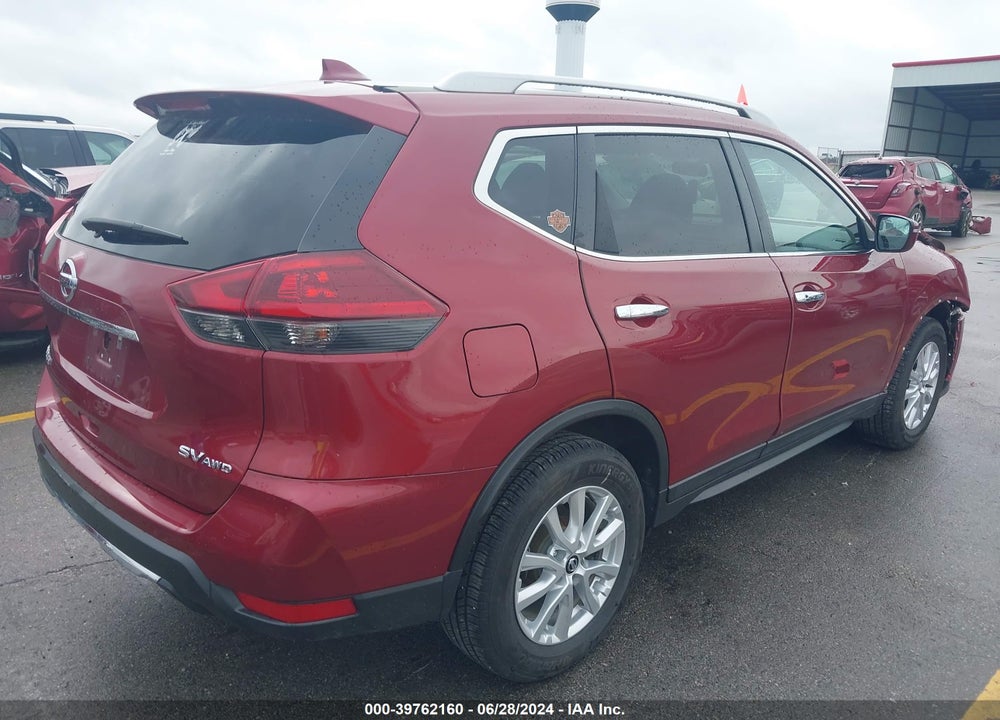 2018 NISSAN ROGUE SV VIN: 5N1AT2MV4JC701522