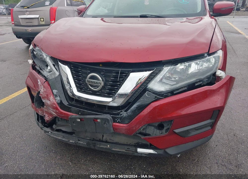 2018 NISSAN ROGUE SV VIN: 5N1AT2MV4JC701522