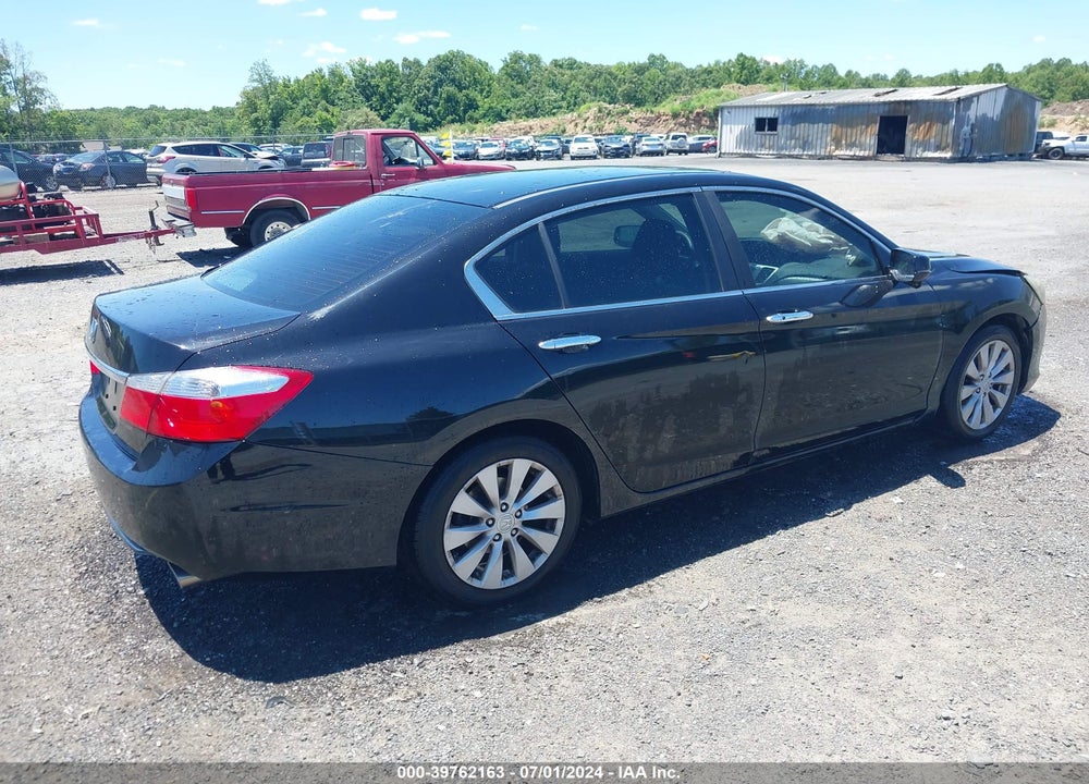 2013 HONDA ACCORD EX VIN: 1HGCR2F79DA270669