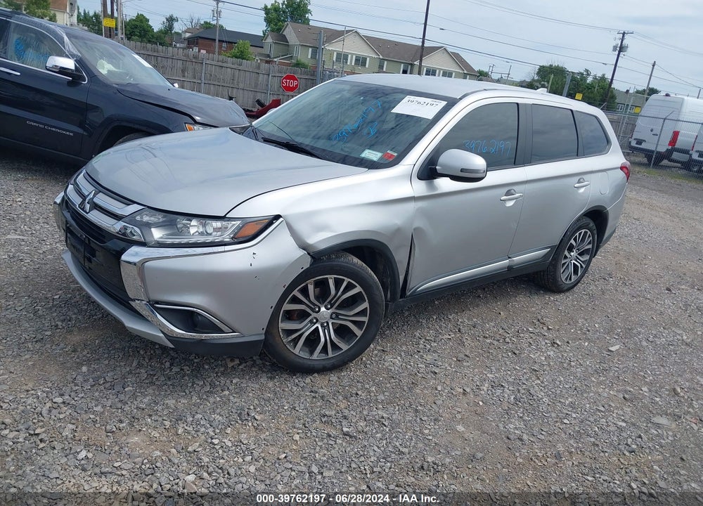 2018 MITSUBISHI OUTLANDER SE VIN: JA4AZ3A34JZ008565