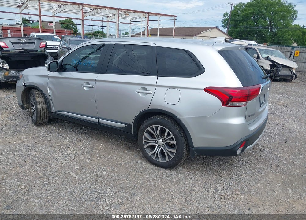2018 MITSUBISHI OUTLANDER SE VIN: JA4AZ3A34JZ008565