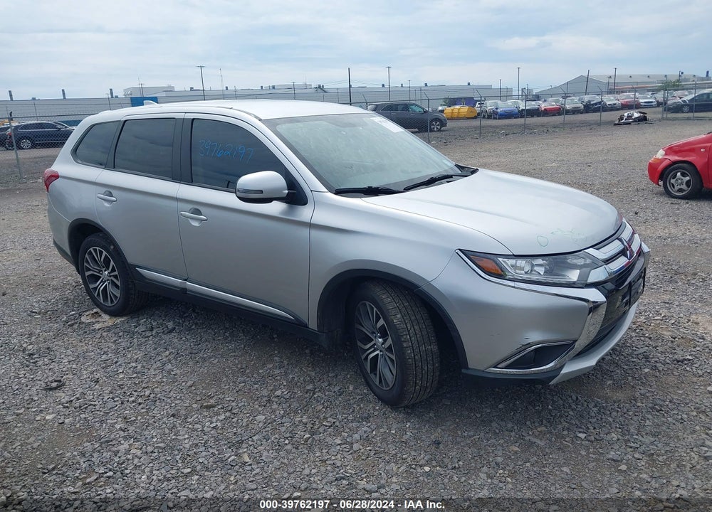 2018 MITSUBISHI OUTLANDER SE VIN: JA4AZ3A34JZ008565