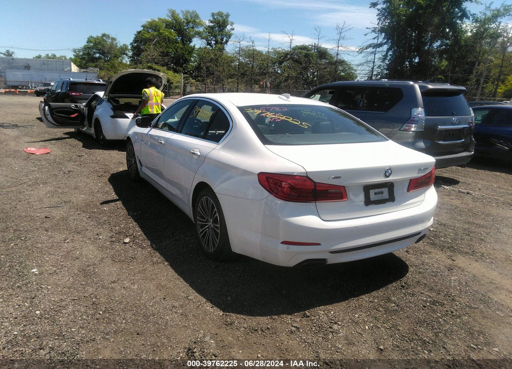 2018 BMW 540I XDRIVE VIN: WBAJE7C54JWA04086