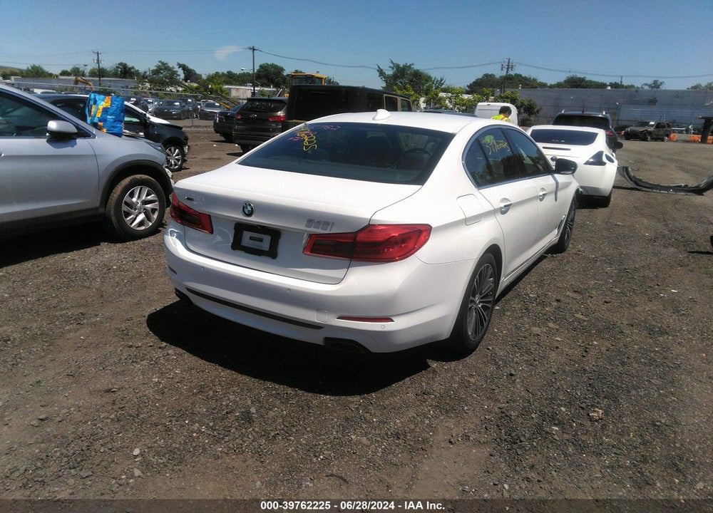2018 BMW 540I XDRIVE VIN: WBAJE7C54JWA04086