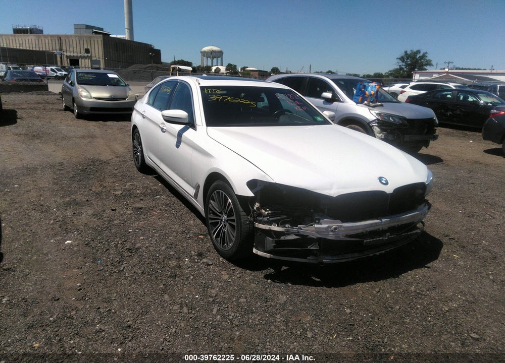 2018 BMW 540I XDRIVE VIN: WBAJE7C54JWA04086