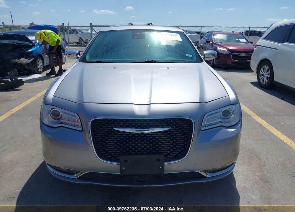 2017 CHRYSLER 300C VIN: 2C3CCAEG4HH579845